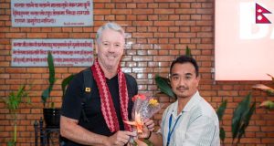 नेपाली क्रिकेट टोलीका मुख्य प्रशिक्षक स्टुअर्ट ल नेपाल आइपुगे