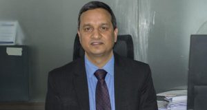 राष्ट्र बैंकका कार्यकारी निर्देशक भट्टविरुद्धको रिटमा आज पनि सुनुवाइ भएन