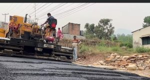 शुक्लागण्डकी नगरपालिकाको दुई करोड लगानीमा ‘प्रिमिक्स कार्पेट पिच’, स्थानीय खुशी